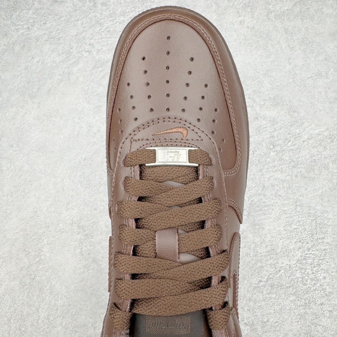 Nike x Supreme Air Force 1 "Baroque Brown"