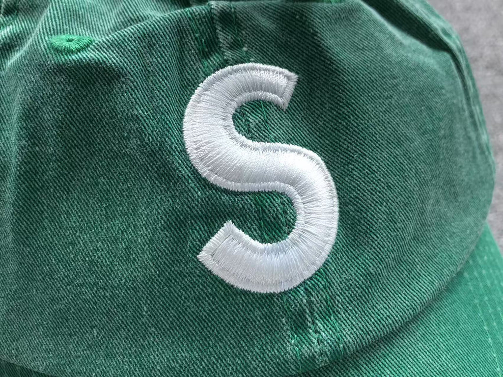 Boné Supreme S Logo 6 Panel