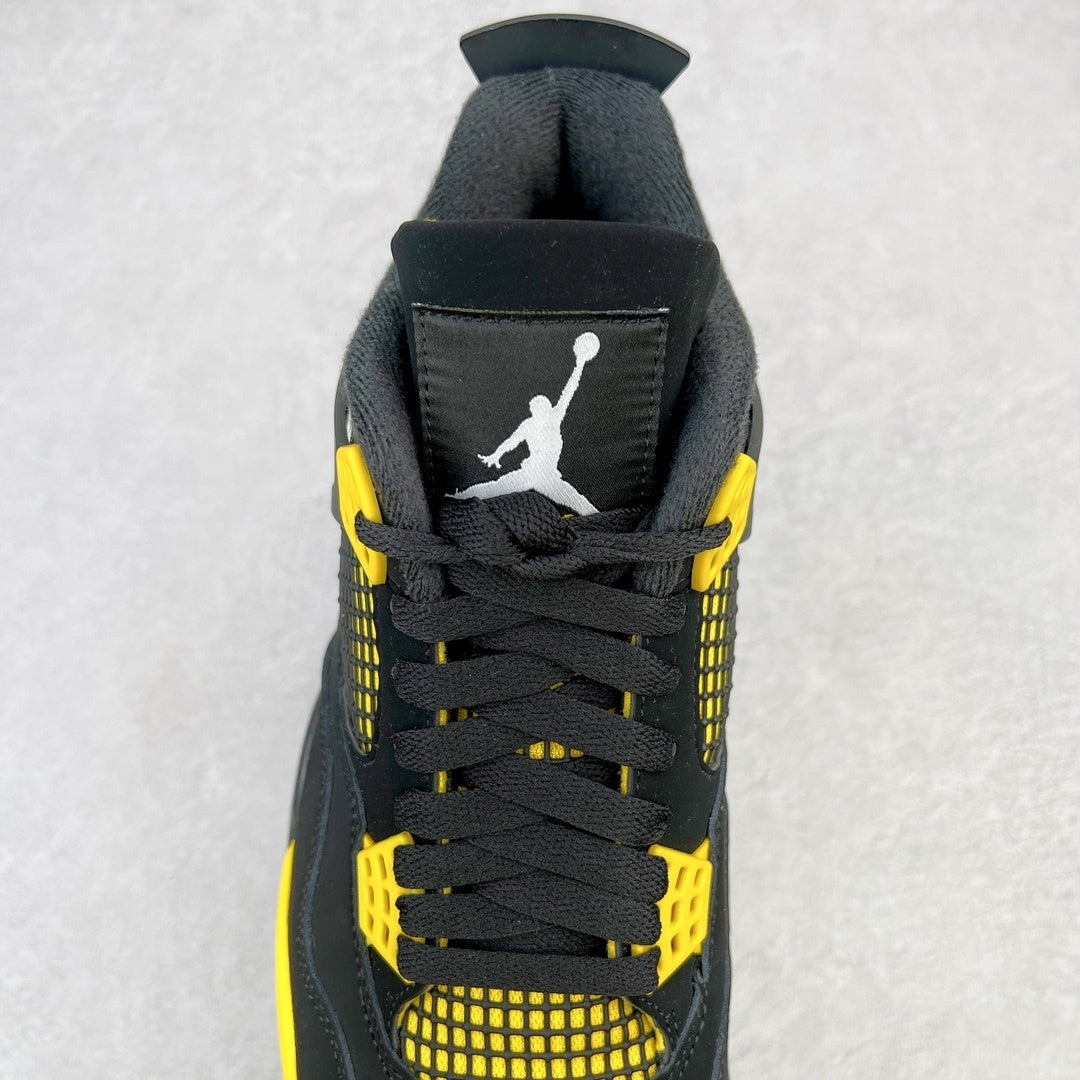 Jordan 4 "Thunder"