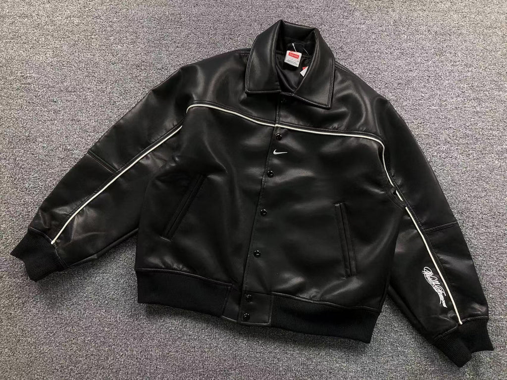 Jaqueta Nike x Supreme Varsity