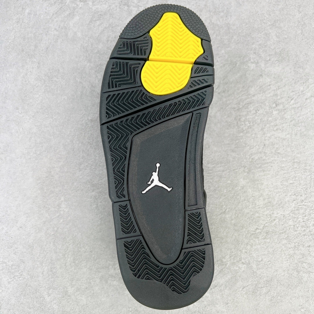 Jordan 4 "Thunder"