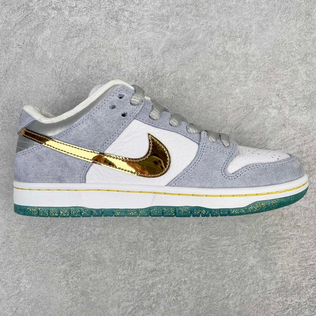 Nike Dunk x Sean Cliver "Holiday Special"