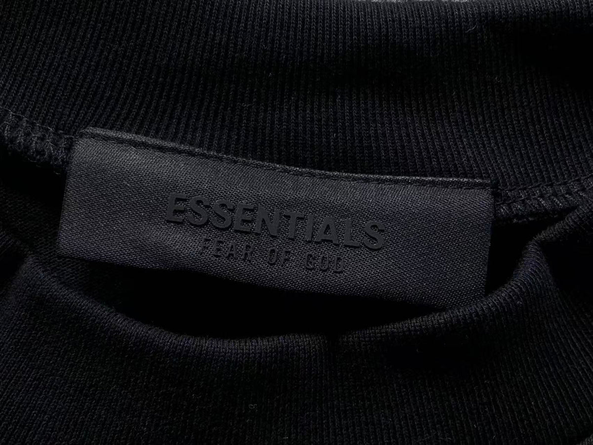 Camiseta Essentials FOG