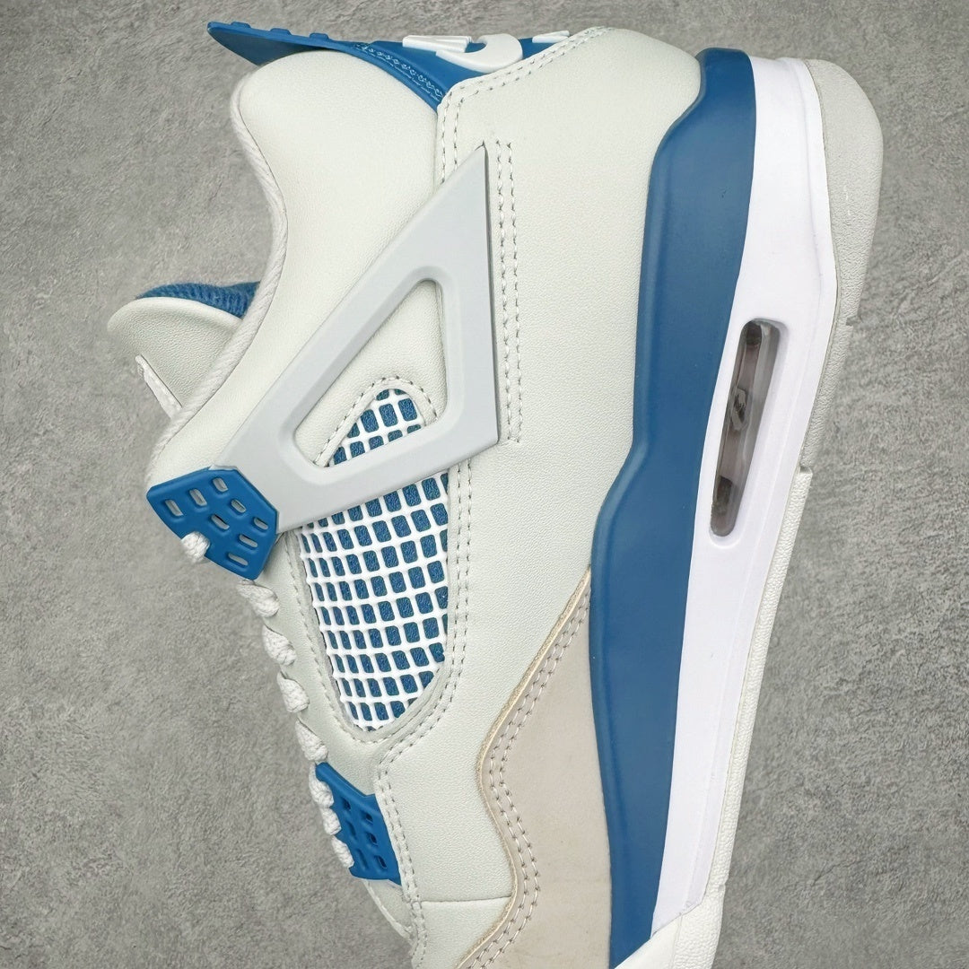 Jordan 4 "Military Blue"