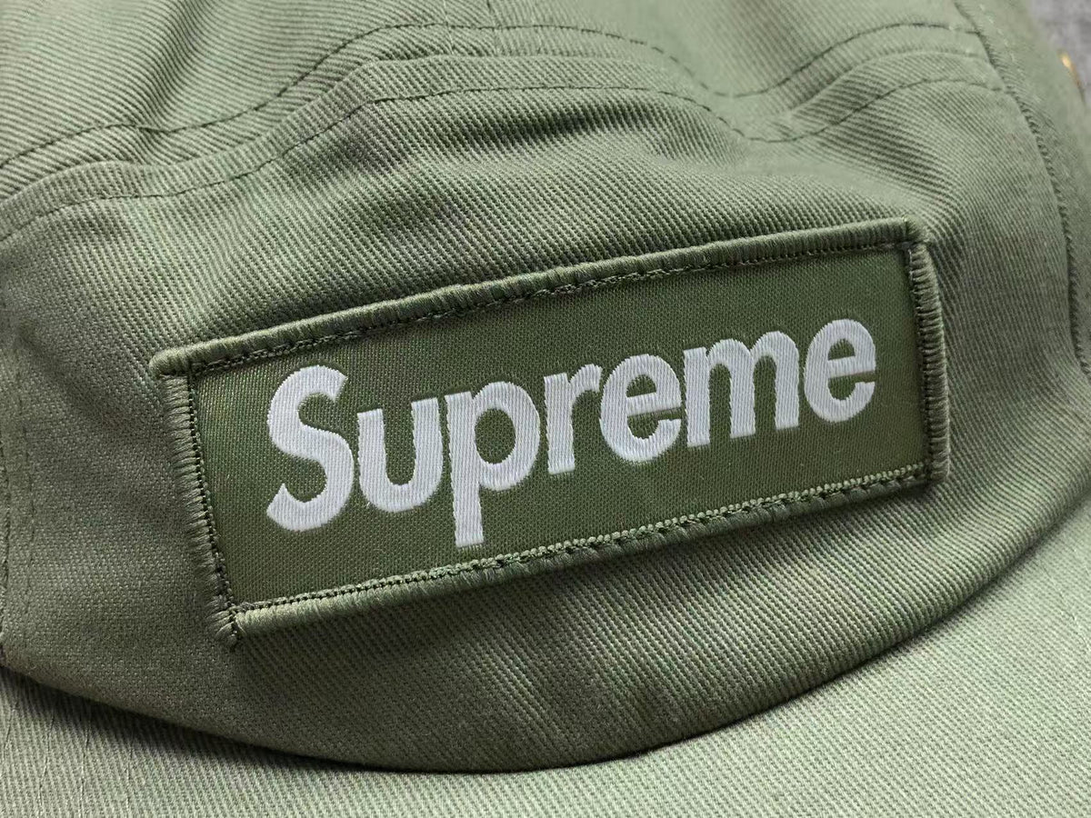 Boné Supreme Logo 5 Panel