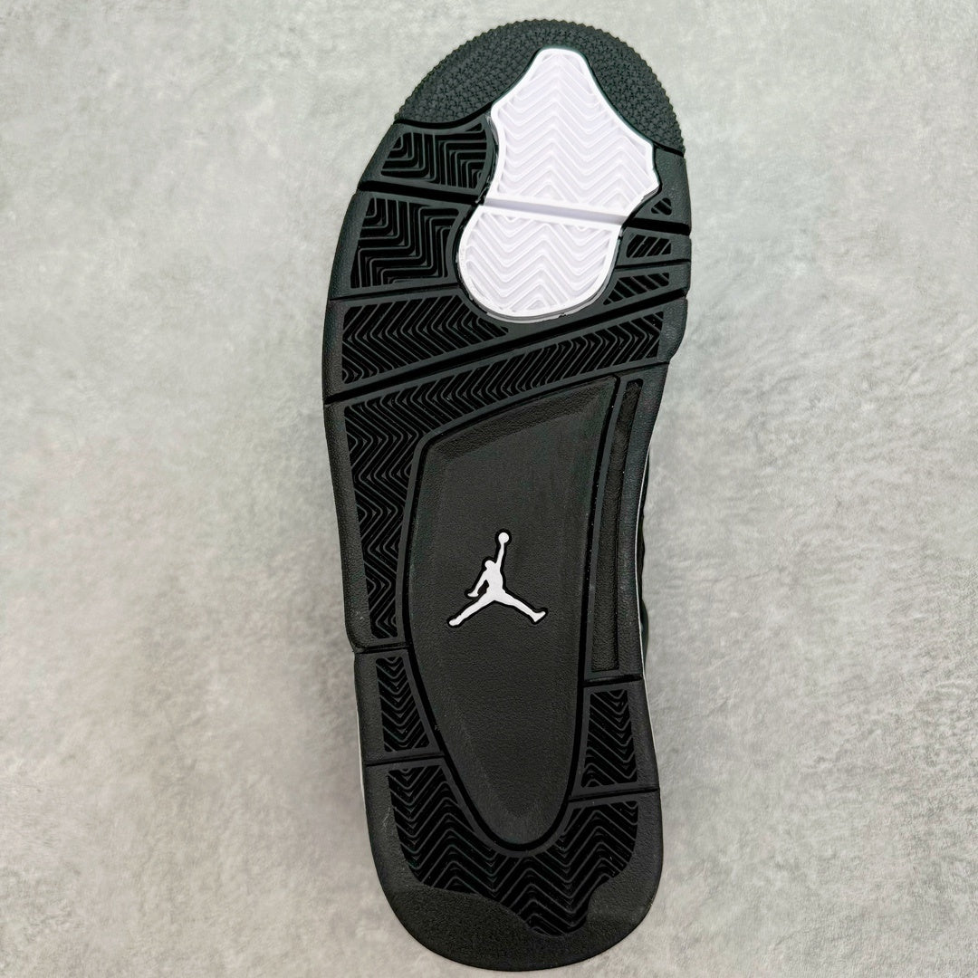 Jordan 4 "White Thunder"