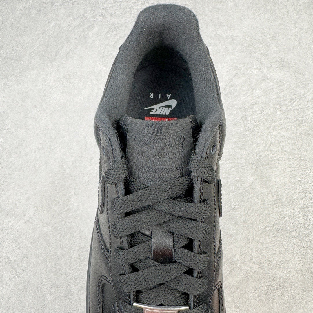 Nike x Supreme Air Force 1 "Black"