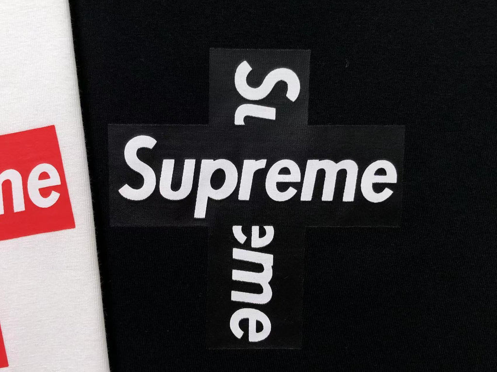 Camiseta Supreme Cross Logo