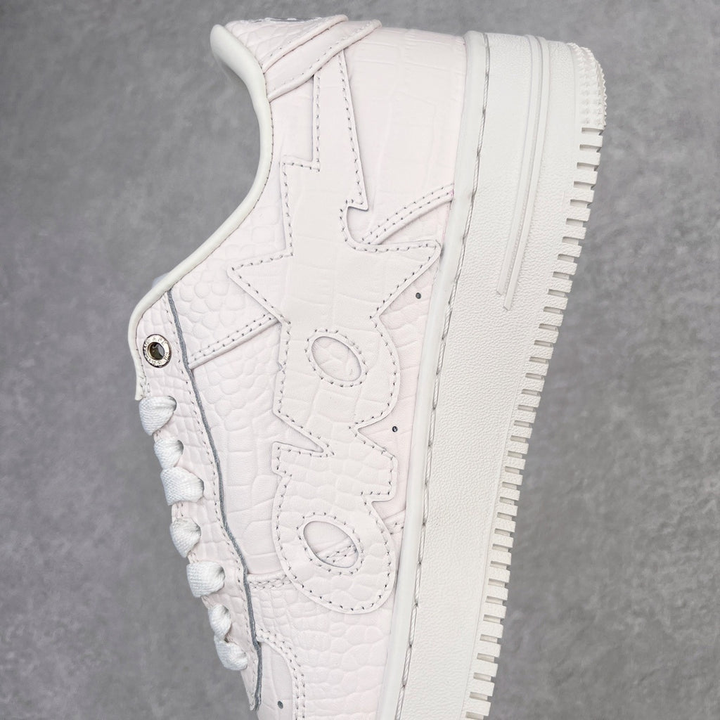 Bape Sta "Ovo white"