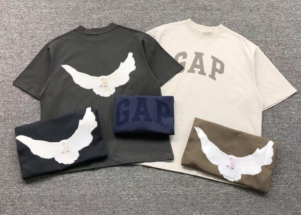 Camiseta Yeezy X GAP Dove