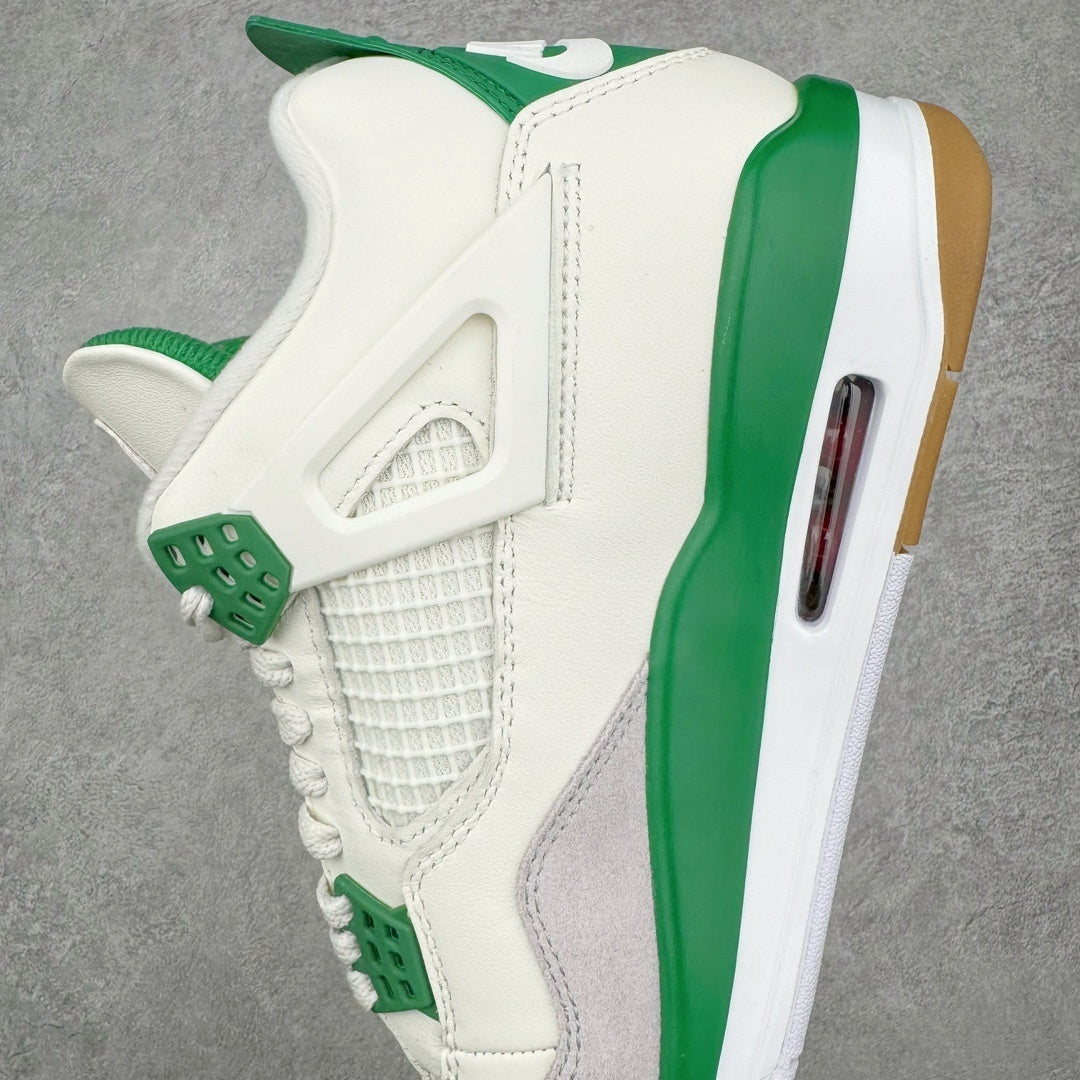 Jordan 4 "Pine Green"