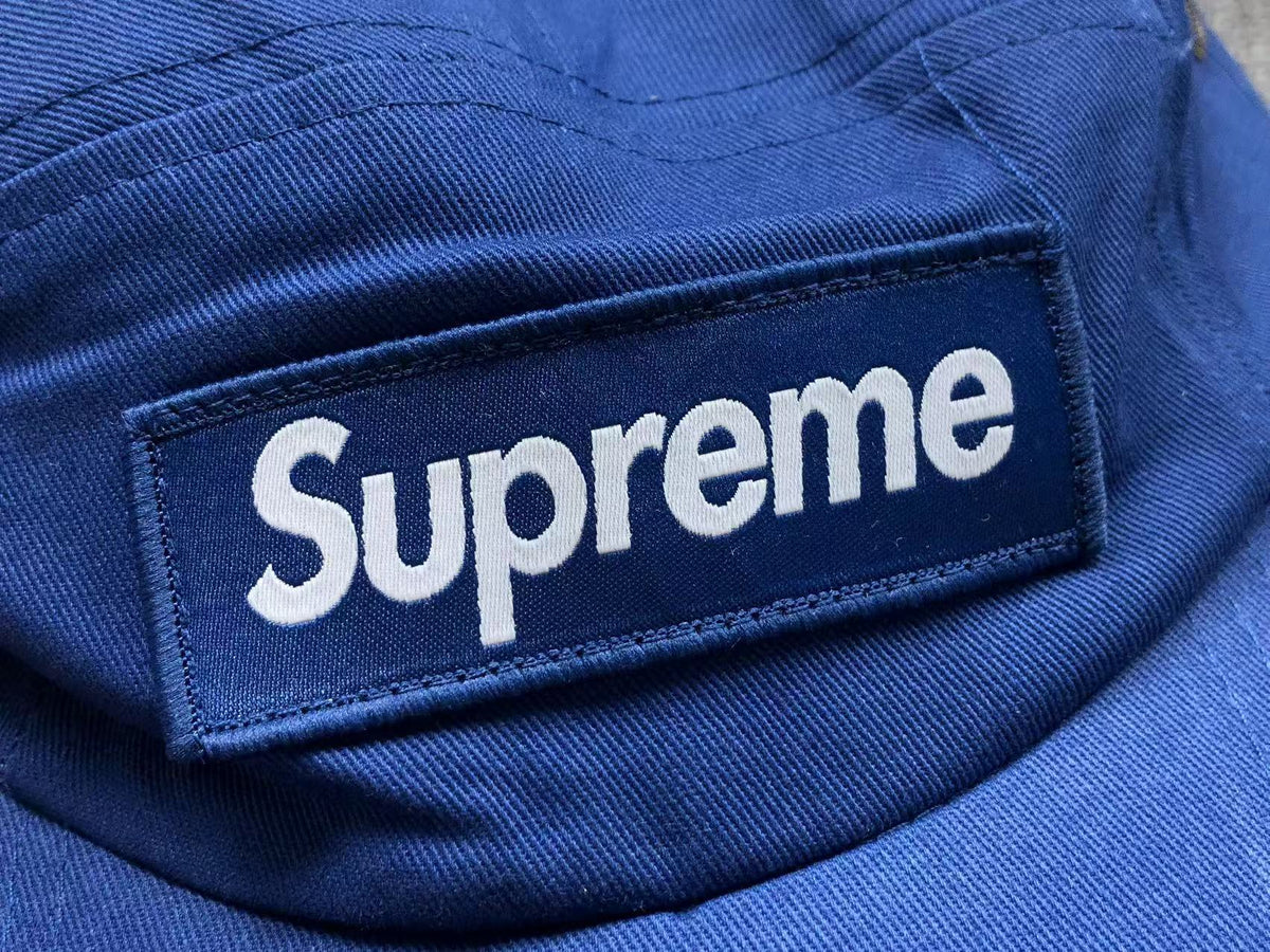 Boné Supreme Logo 5 Panel