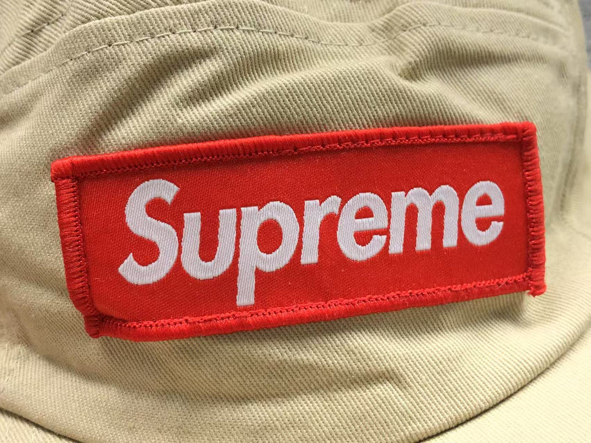 Boné Supreme Logo 5 Panel