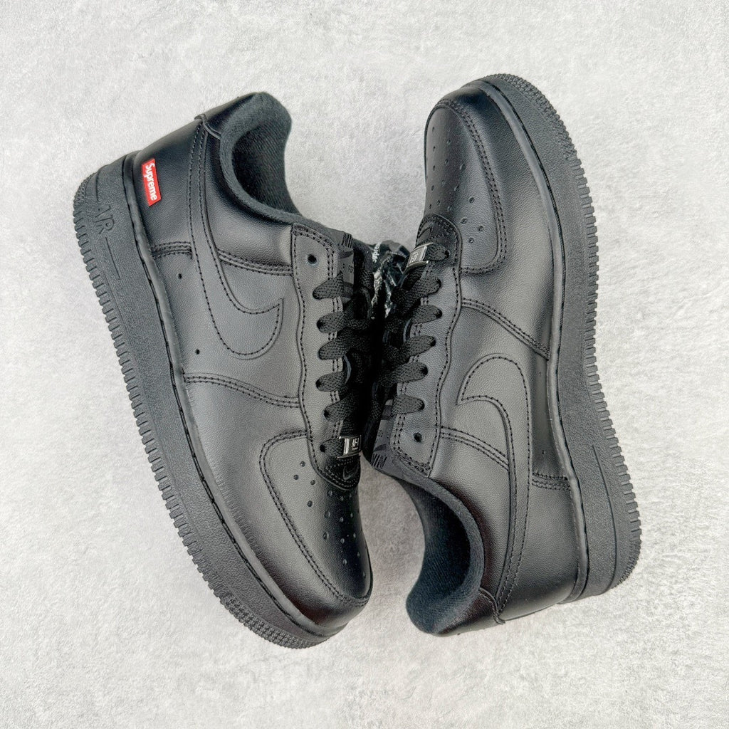 Nike x Supreme Air Force 1 "Black"