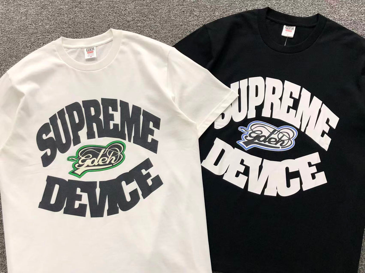 Camiseta Supreme x GoodEnough Device