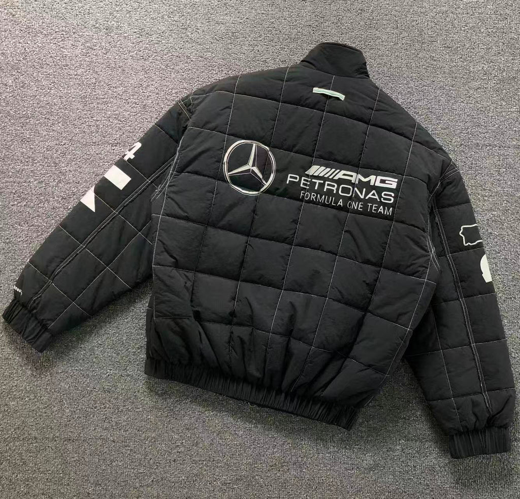Jaqueta Adidas Bad Bunny x Mercedes