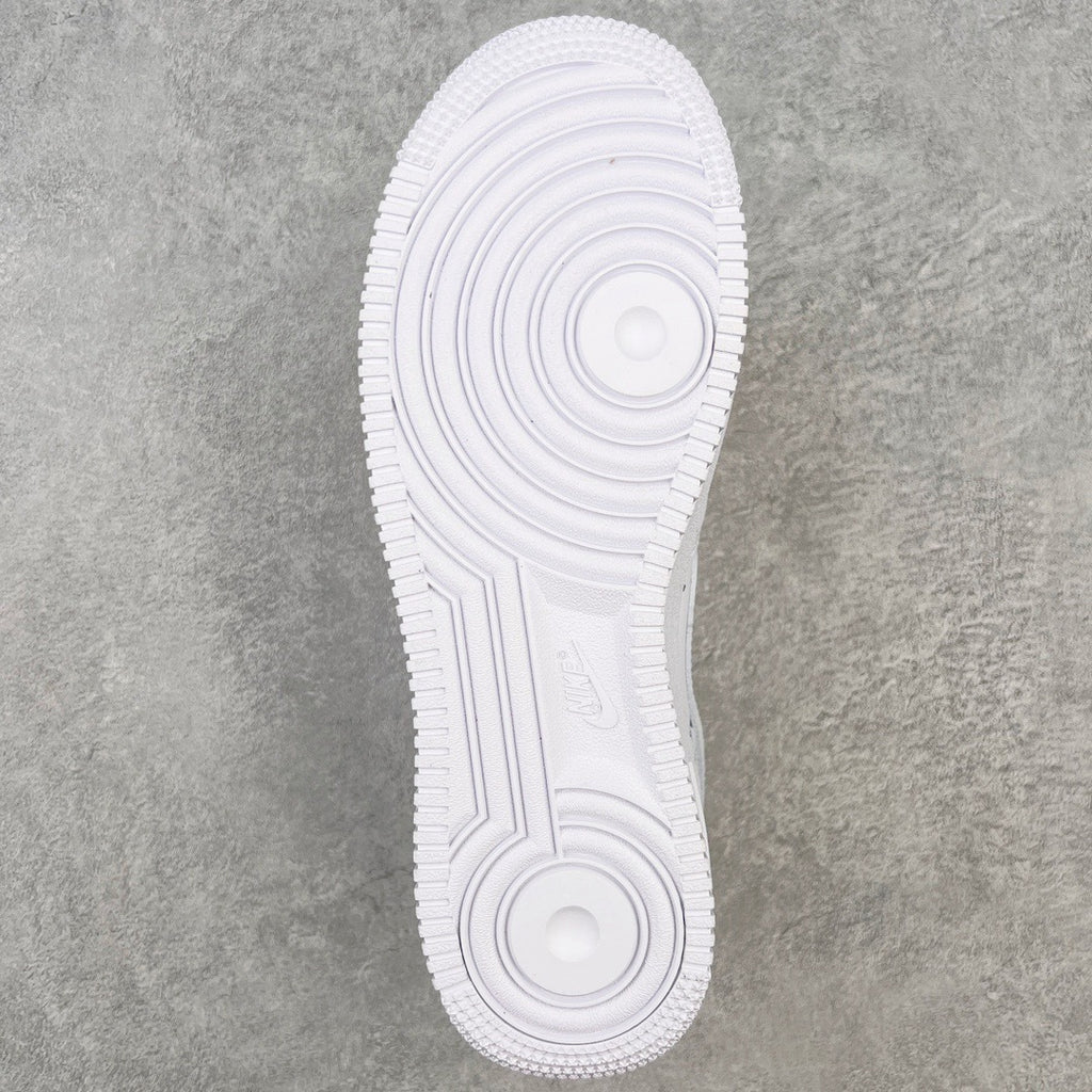 Nike x Supreme Air Force 1 "White"