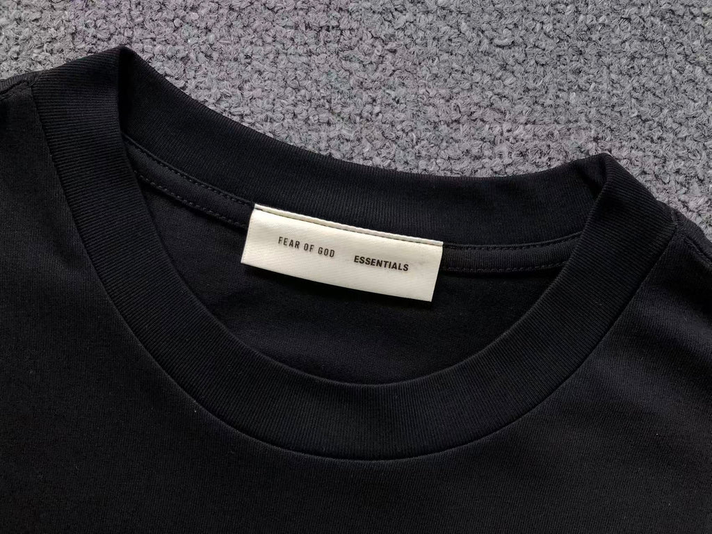 Camiseta Essentials FOG