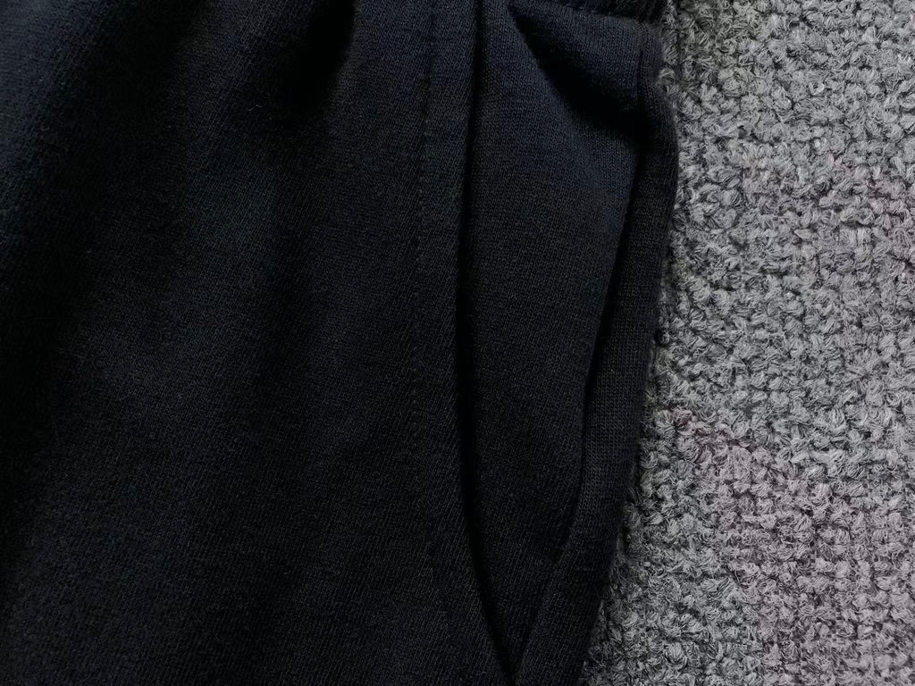 Short Ami Paris