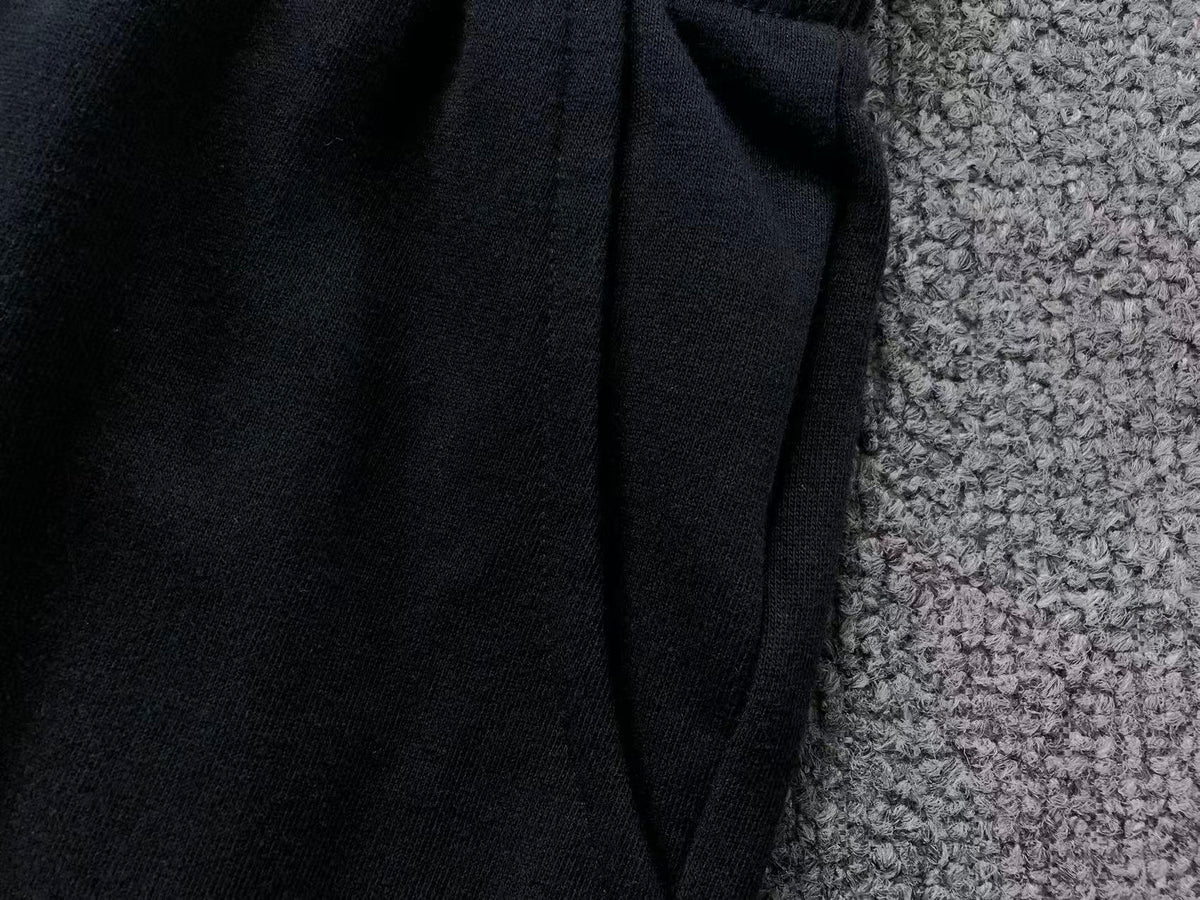 Short Ami Paris