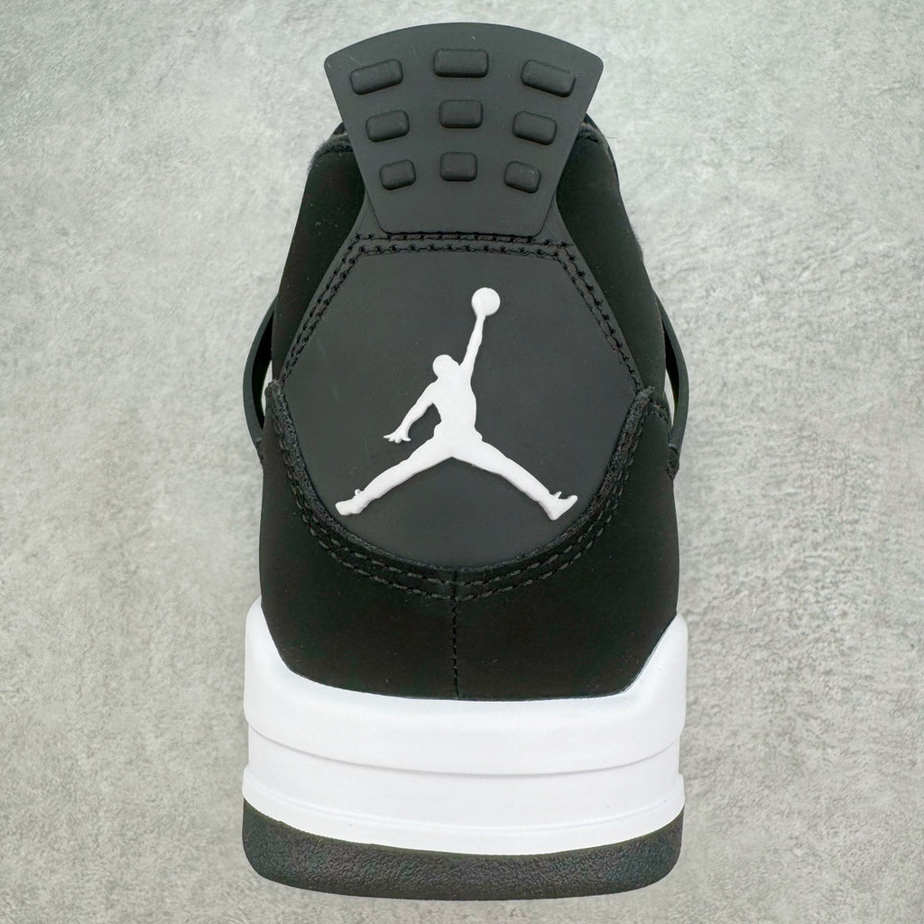 Jordan 4 "White Thunder"