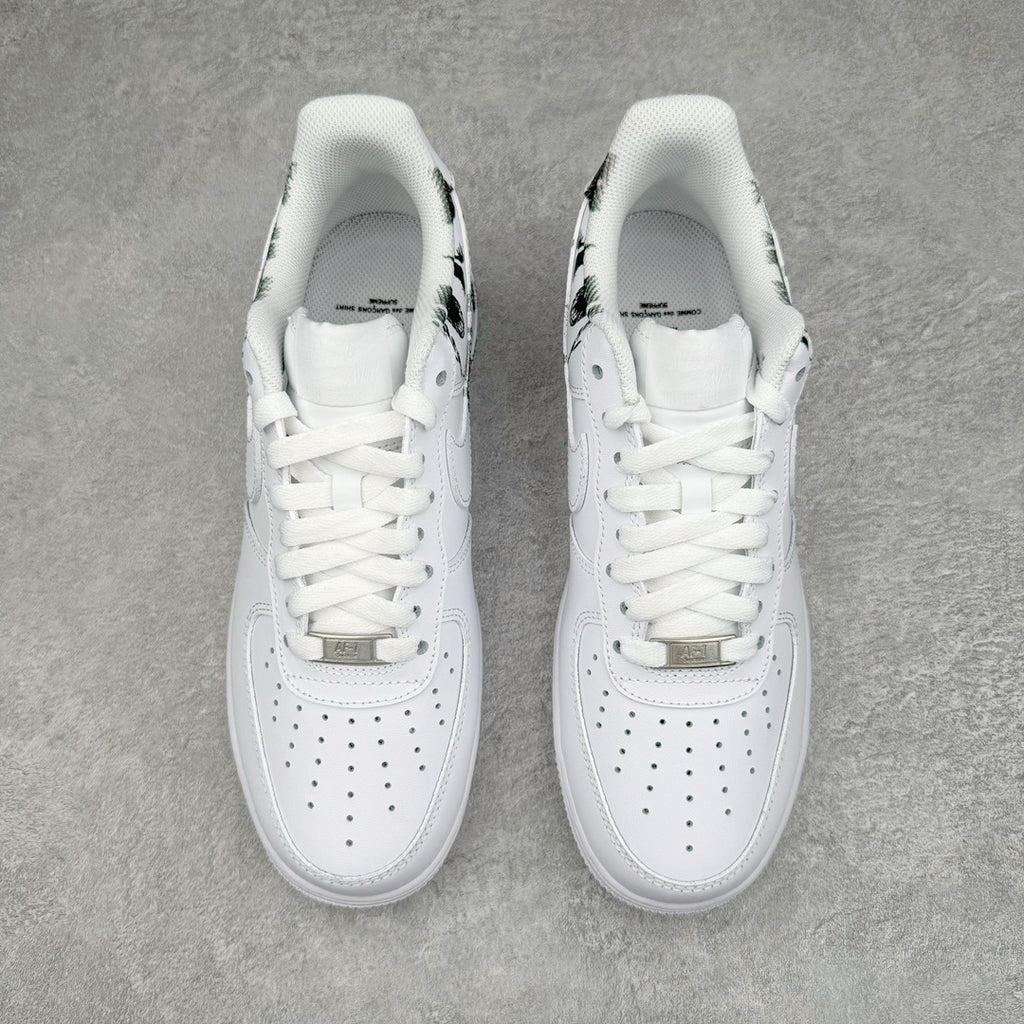 Nike x Supreme x Comme des Garçons Air Force 1 "Eyes"