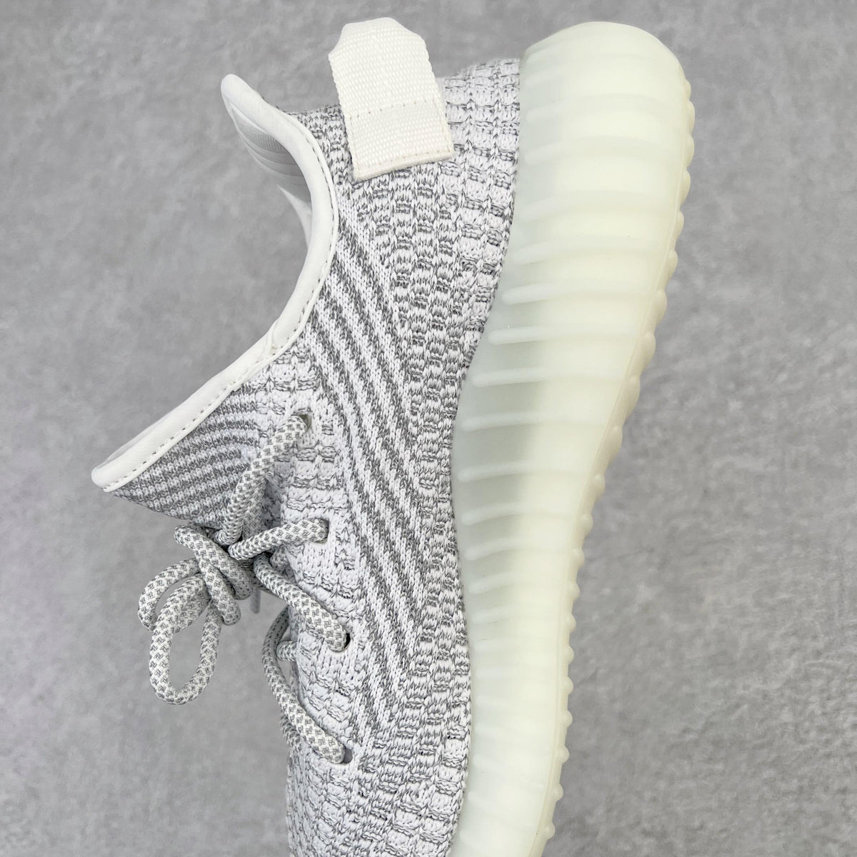 Yeezy Boost 350 V2 "Static"