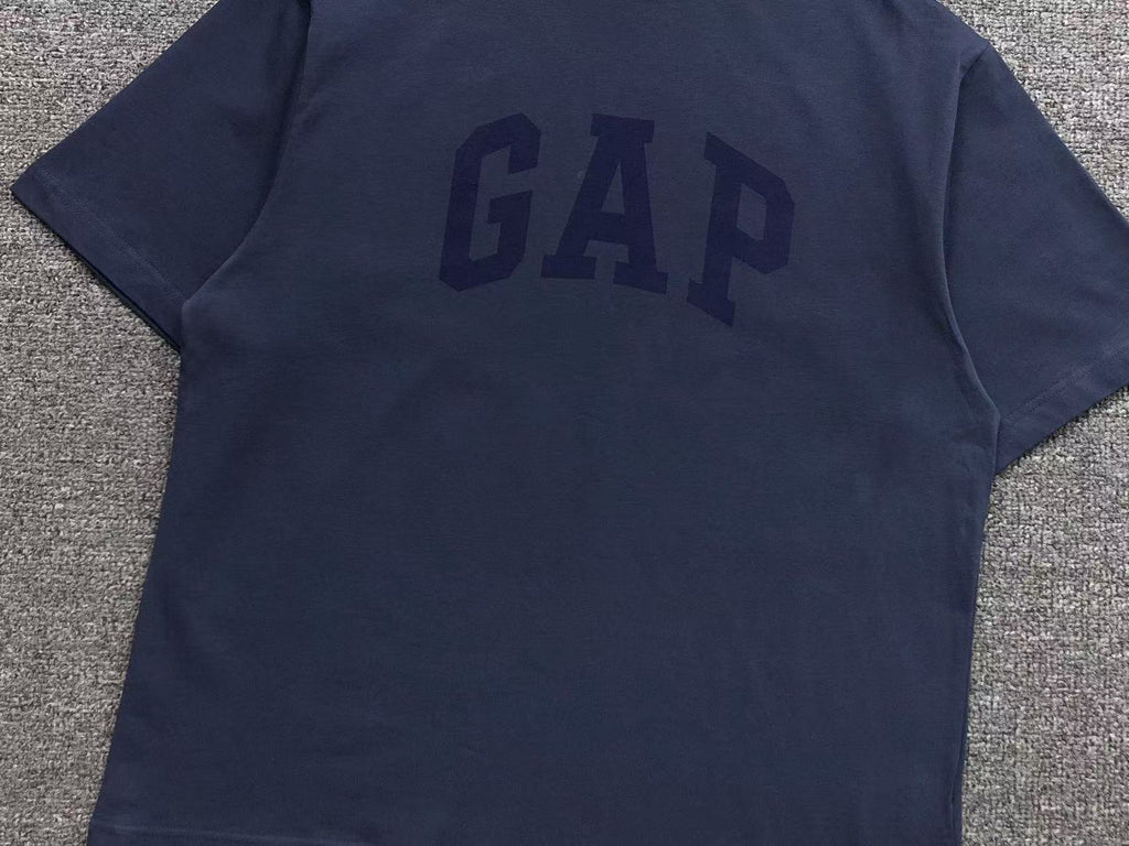 Camiseta Yeezy X GAP Dove