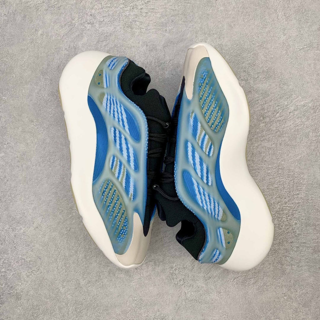 Yeezy 700 V3 "Arzareth"
