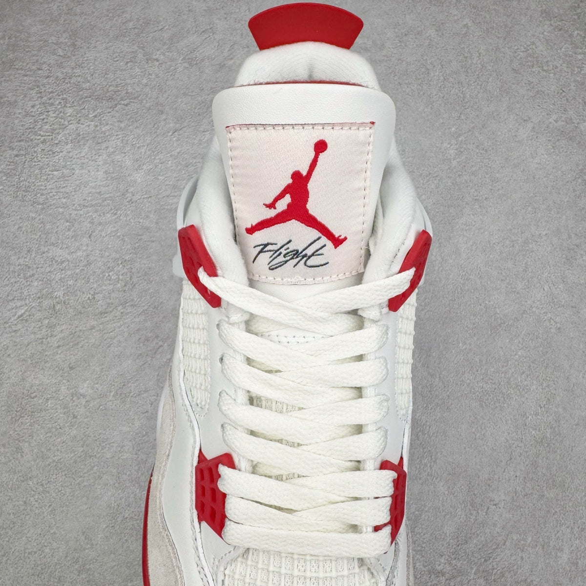 Jordan 4 "Varsity Red"