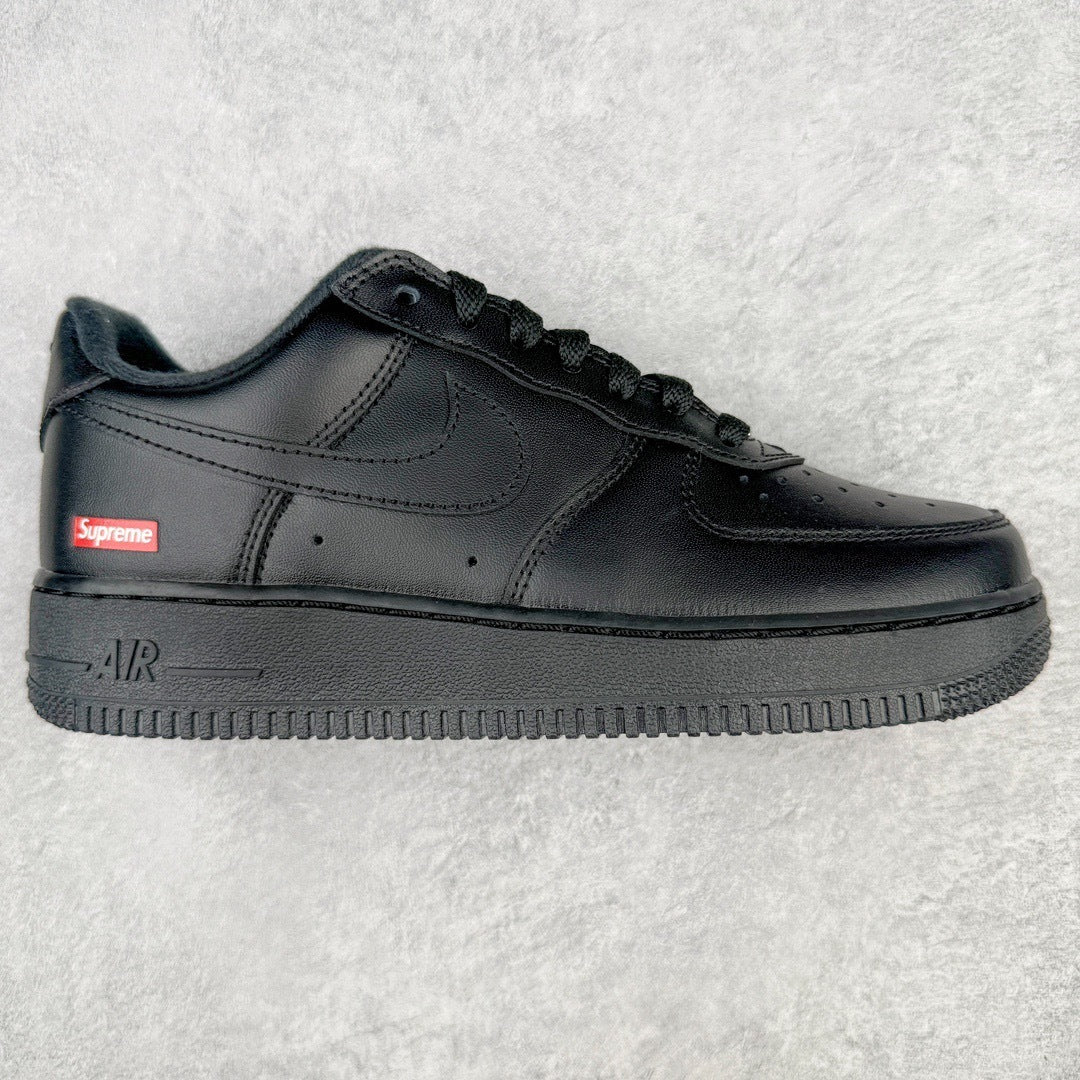 Nike x Supreme Air Force 1 "Black"