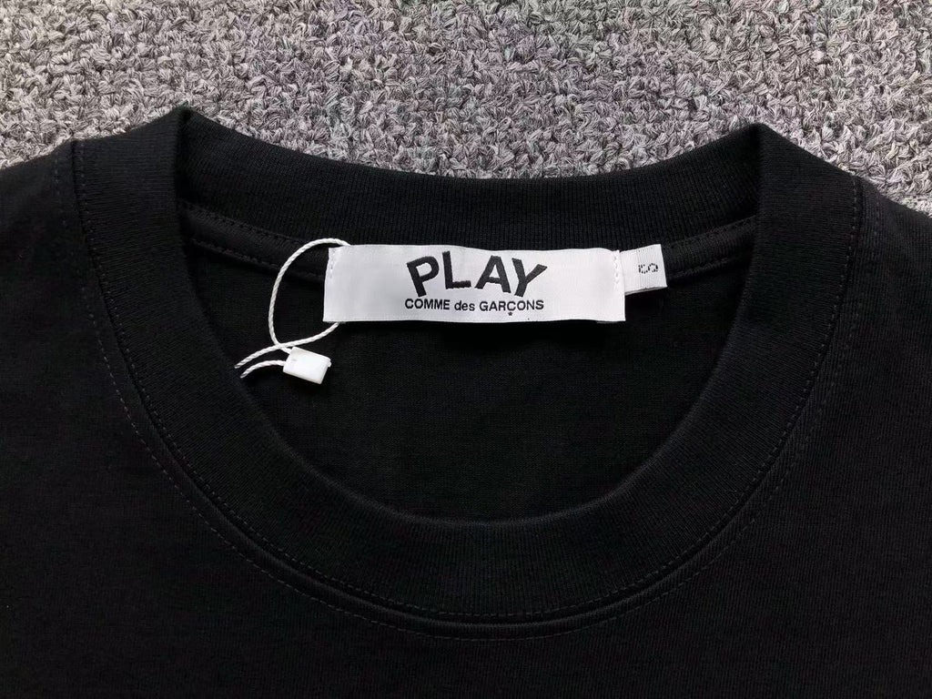 Camiseta Comme des Garçons Play