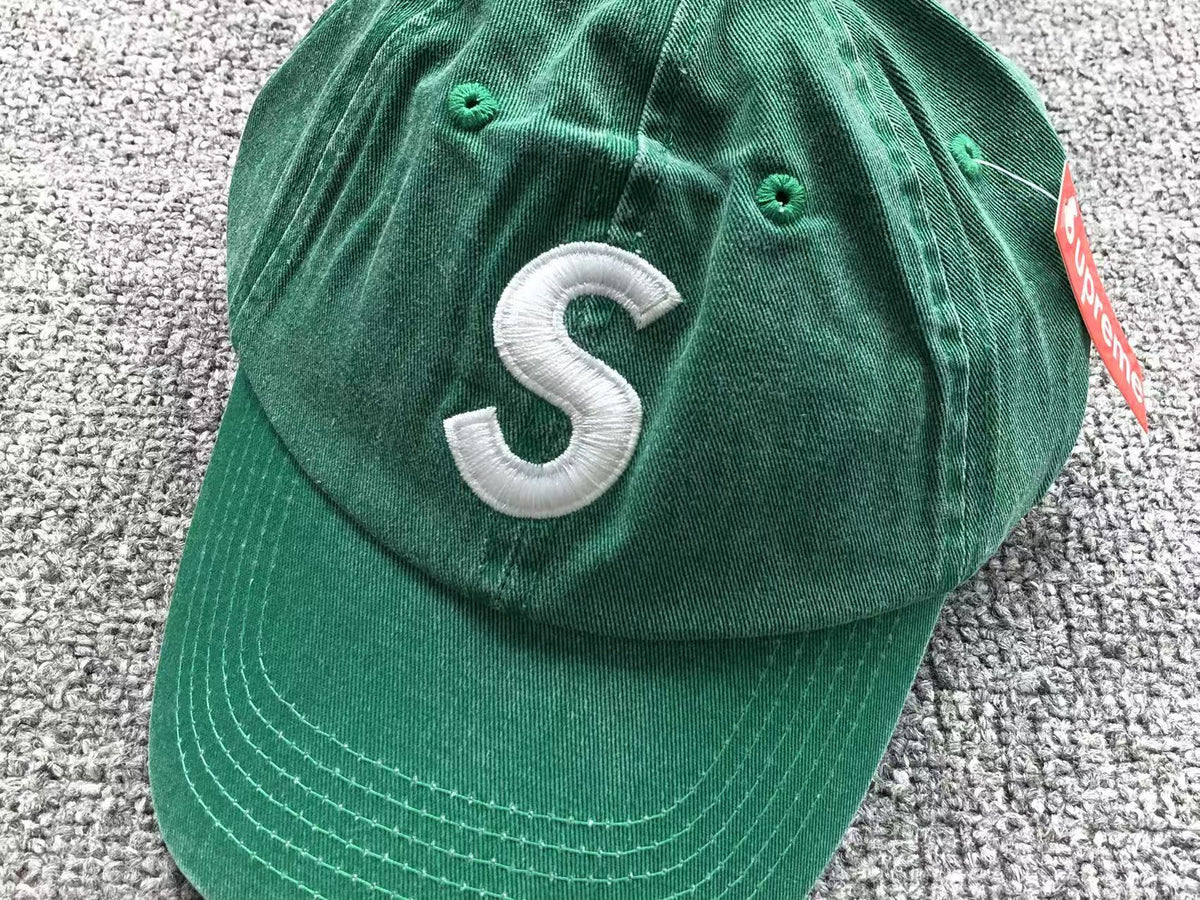 Boné Supreme S Logo 6 Panel