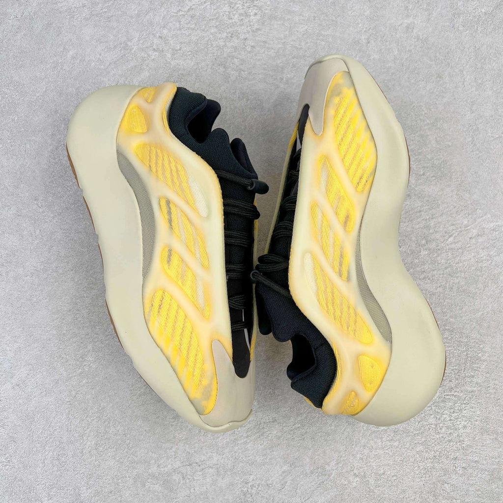 Yeezy 700 V3 "Mono Safflower"