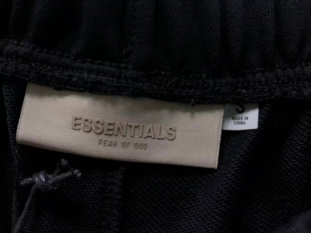 Shorts Essentials FOG 1977