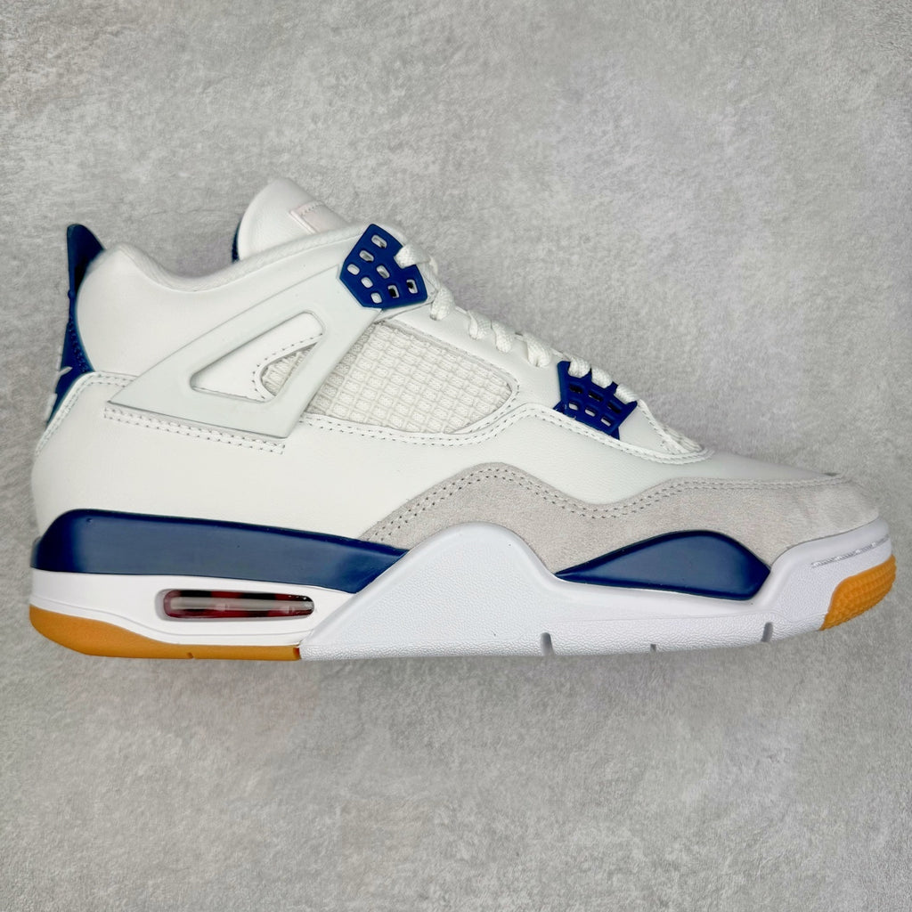 Jordan 4 "Navy"