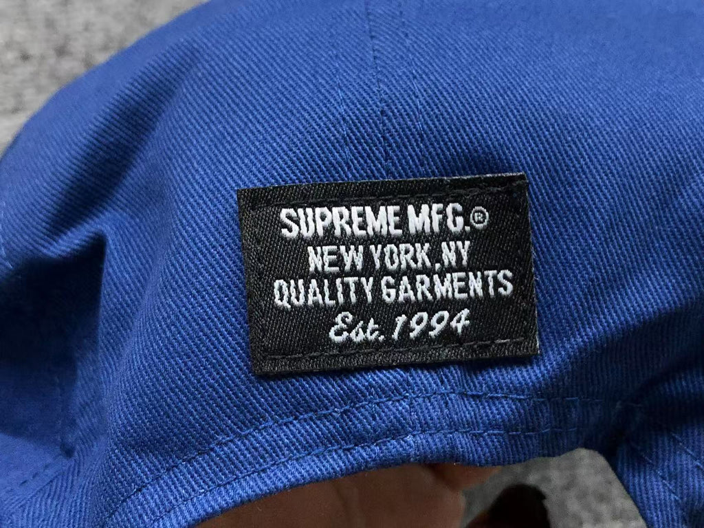 Boné Supreme Logo 5 Panel