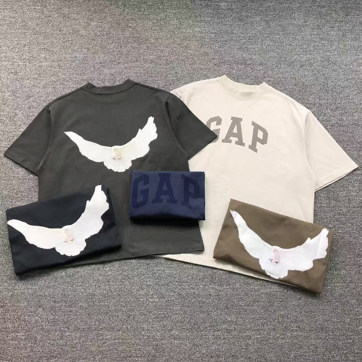 Camiseta Yeezy X GAP Dove