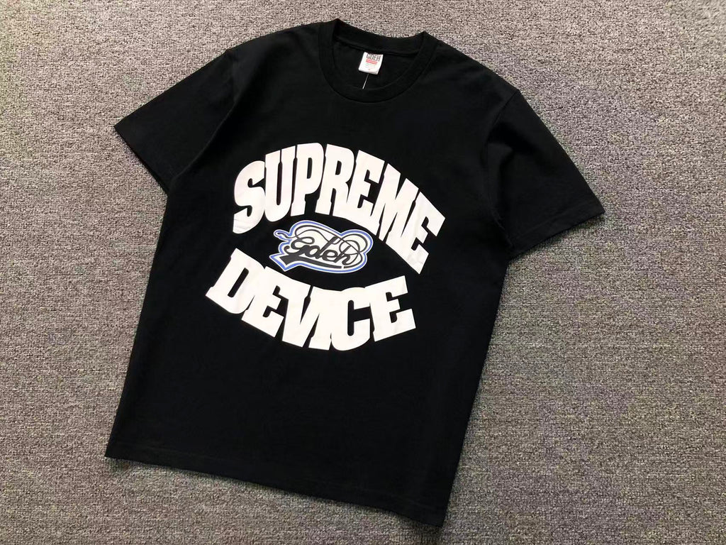 Camiseta Supreme x GoodEnough Device