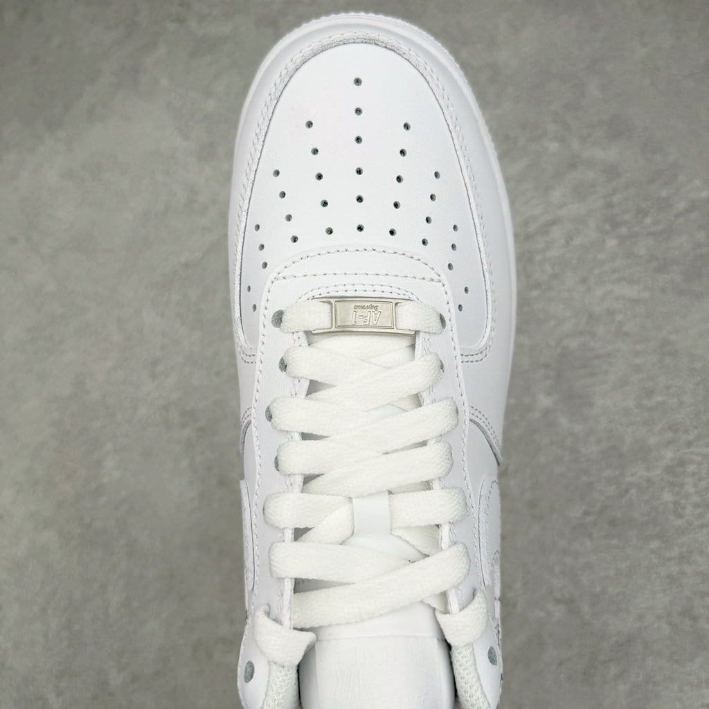 Nike x Supreme x Comme des Garçons Air Force 1 "Eyes"