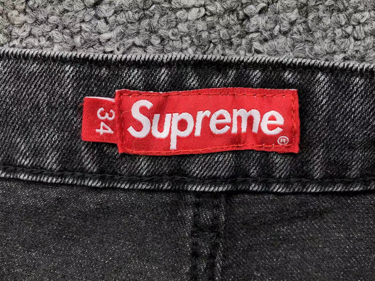 Calça Supreme