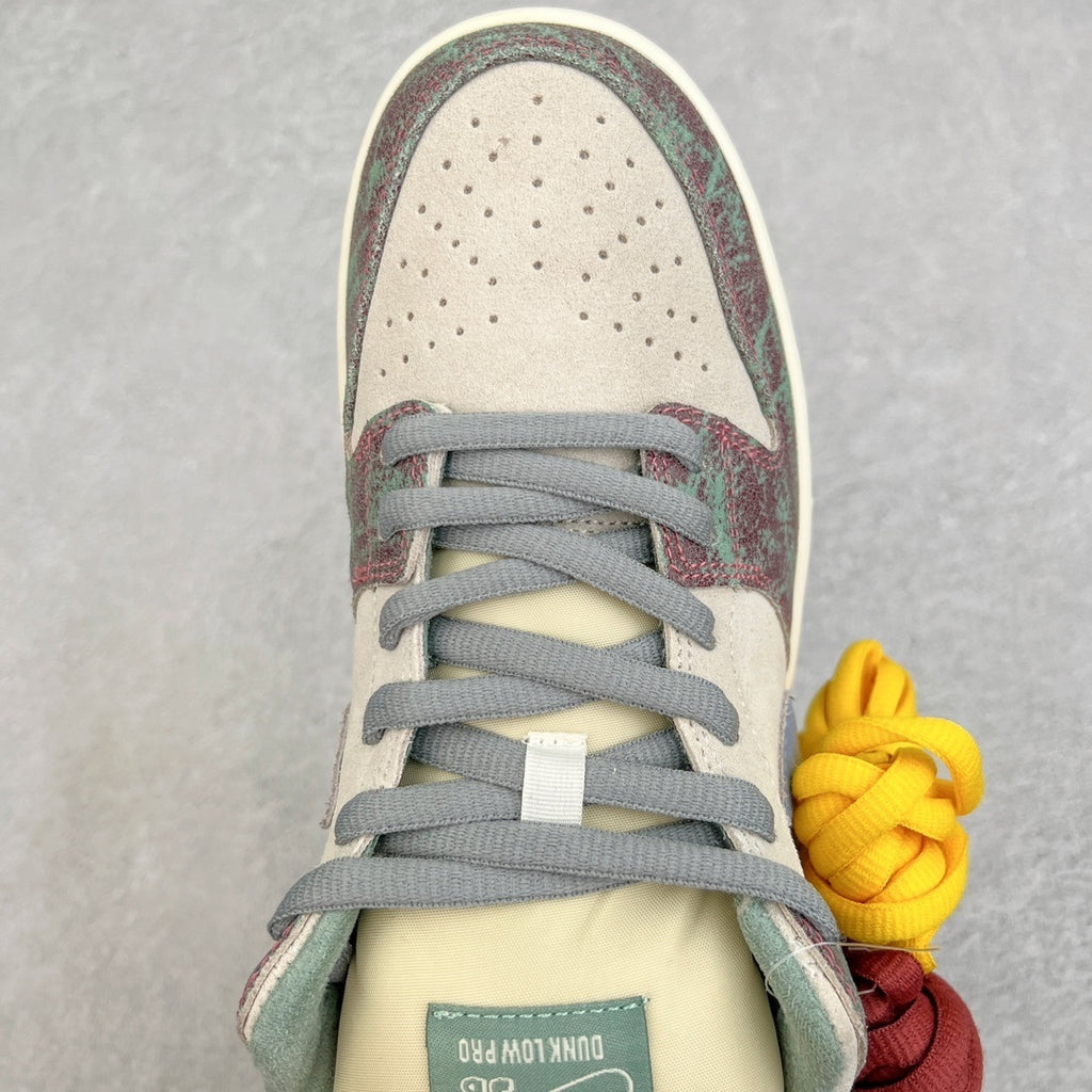 Nike Dunk x Crenshaw Skate Club