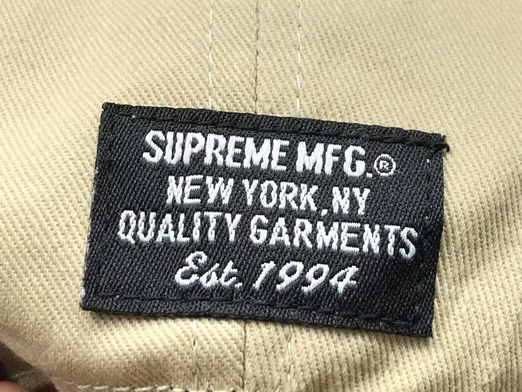 Boné Supreme Logo 5 Panel