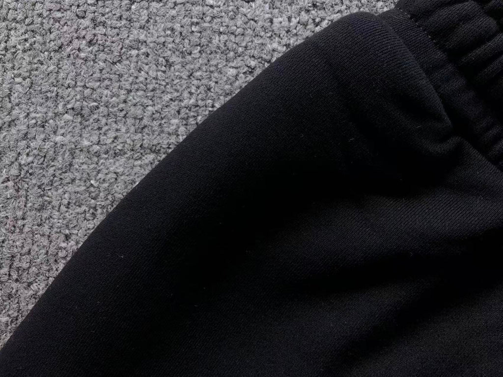 Short Ami Paris