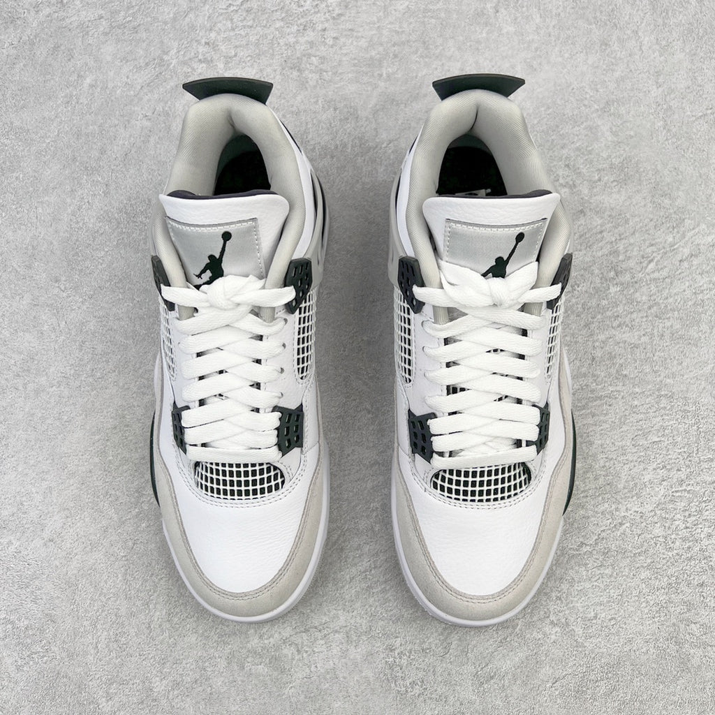 Jordan 4 "Military Black"
