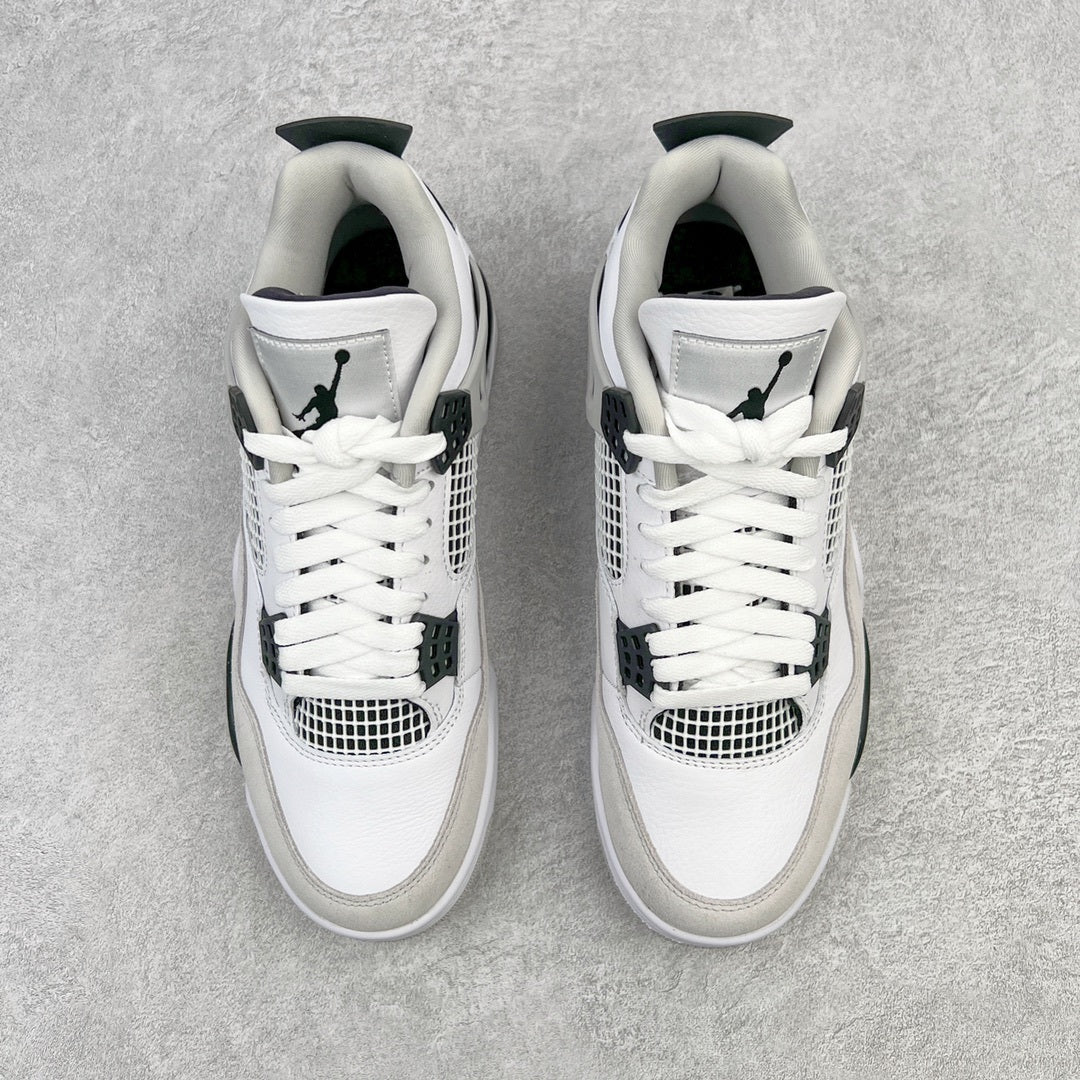 Jordan 4 "Military Black"