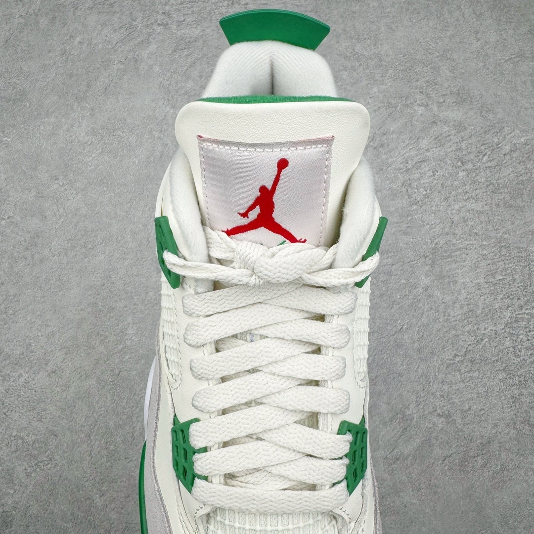 Jordan 4 "Pine Green"