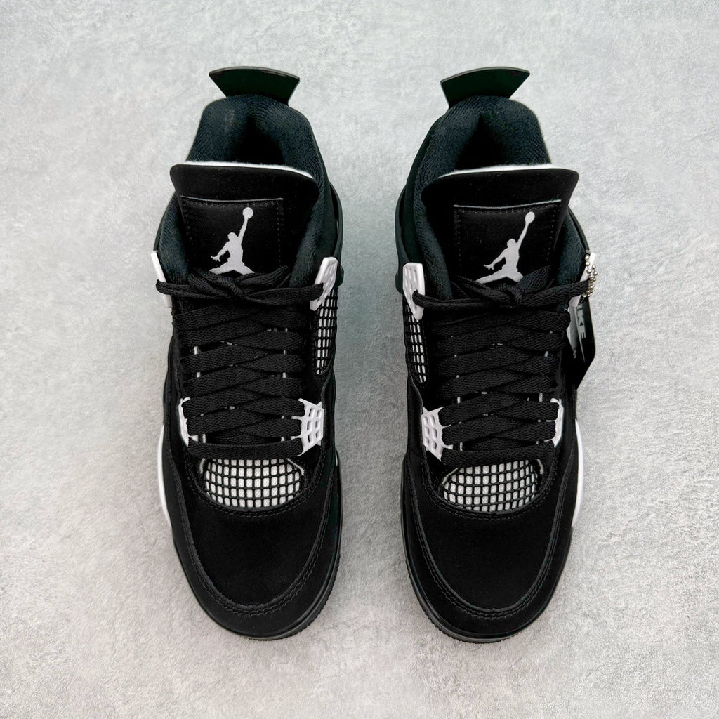 Jordan 4 "White Thunder"