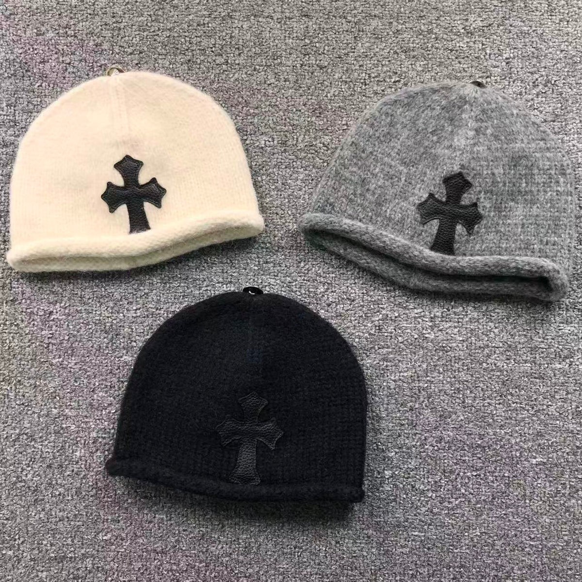 Touca Chrome Hearts