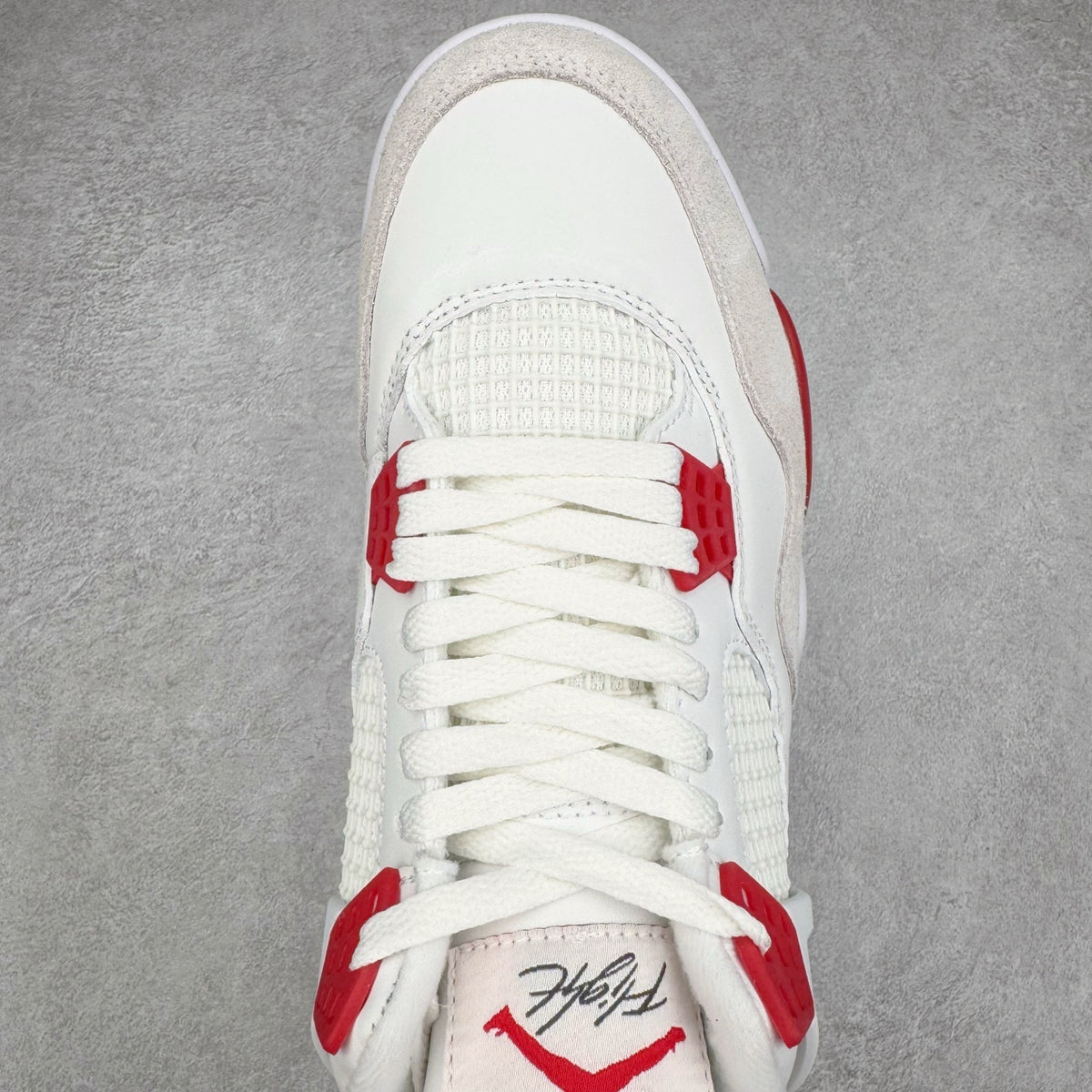 Jordan 4 "Varsity Red"